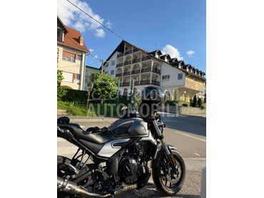 Voge 500AC (može zamena), 4.300 €, 2023. , 471 cm3, 12.000 km, 35kW (48 KS), Naked, Voždovac