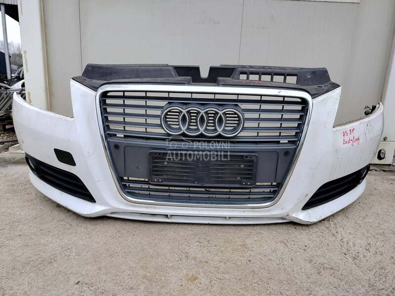 Prednji branik boja-bela za Audi A3 od 2008. do 2012. god.