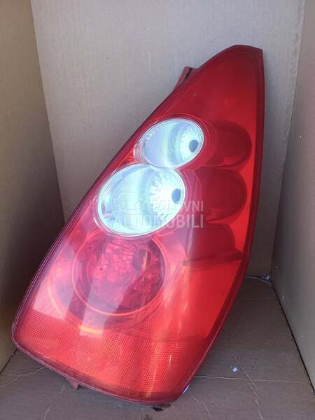 stop za Mazda 5 od 2006. do 2010. god.