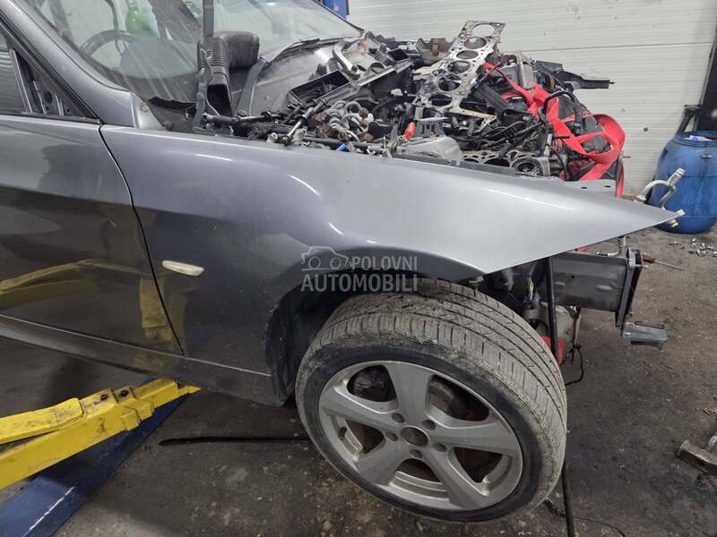prednje desno krilo e90 e91 za BMW Serija 3 od 2005. do 2012. god.