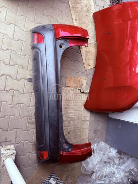 2008 zadnji branik stop svetla za Peugeot 206, 206 plus, 207 ... od 2000. do 2018. god.