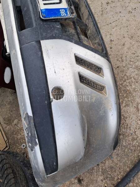 Branik za Fiat Punto od 2000. do 2003. god.
