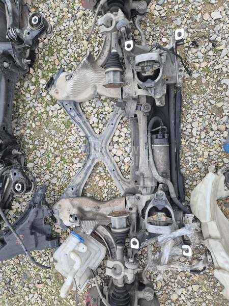 Prednji trap most za Audi A4 od 2015. do 2020. god.
