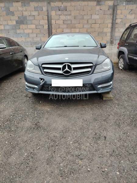Rezervoar za Mercedes Benz C 180, C 200, C 220 ... od 2011. do 2014. god.