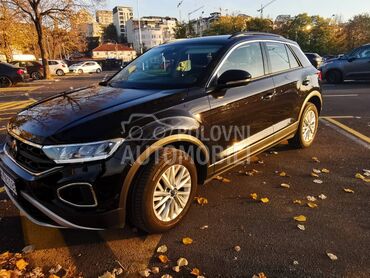 Volkswagen T-Roc VW TRoc 1.0 (može zamena), 19.900 €, 2022. Džip/SUV, Benzin | 999 cm3, 32.000 km, 81kW (110 KS), Manuelni 6 brzina, 4/5 vrata, 5 sedišta, Beograd