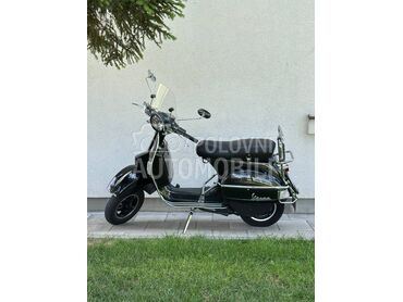 Vespa PX200, 4.500 €, 2001. , 200 cm3, 35.000 km, 8kW (11 KS), Moped, Kragujevac