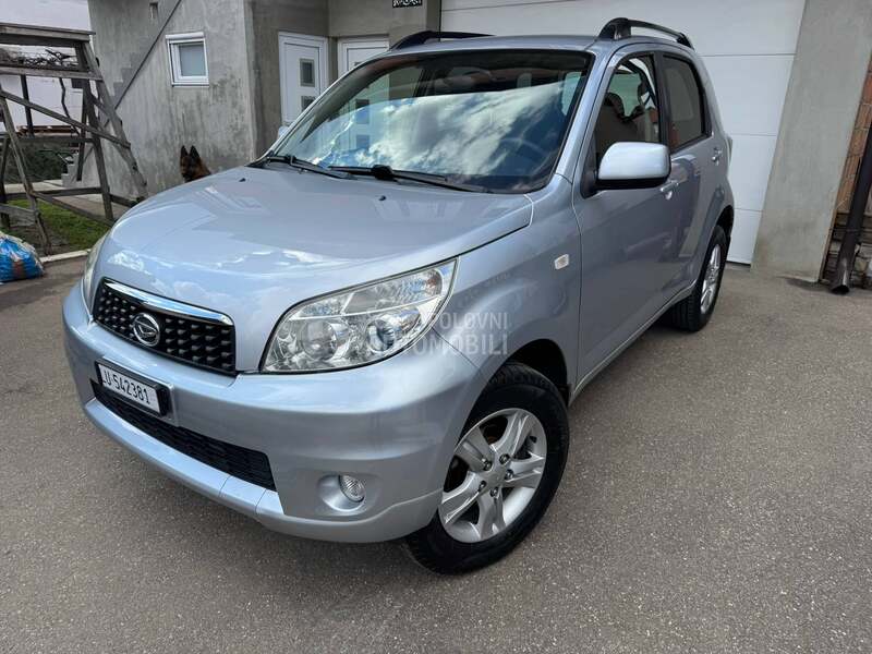 Daihatsu Terios 2010 photo 5