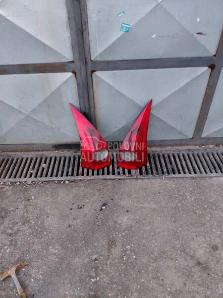 Stop lampe za Renault Megane od 2002. do 2006. god.