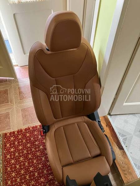 Sedista kozna tapaciri G21 za BMW Serija 3 od 2020. do 2026. god.