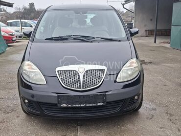 Lancia Musa 1.4 i, 2.950 €, 2007. Monovolumen (MiniVan), Benzin | 1368 cm3, 158.000 km, 70kW (95 KS), Manuelni 5 brzina, 4/5 vrata, 5 sedišta, Aradac