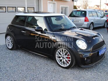 MINI John Cooper Works JOHN COOPER WORKS, 7.590 €, 2009. Hečbek, Benzin | 1598 cm3, 239.000 km, 155kW (211 KS), Manuelni 6 brzina, 2/3 vrata, 4 sedišta, Novi Beograd
