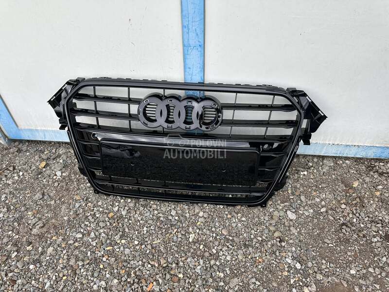 Prednja Maska Grill za Audi A4 od 2011. do 2015. god.