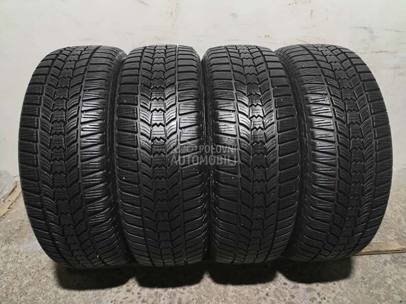 Sava 205/60 R16 Zimska