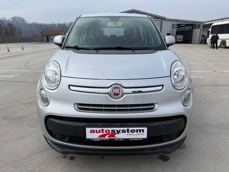 Fiat 500L 2015 photo 2