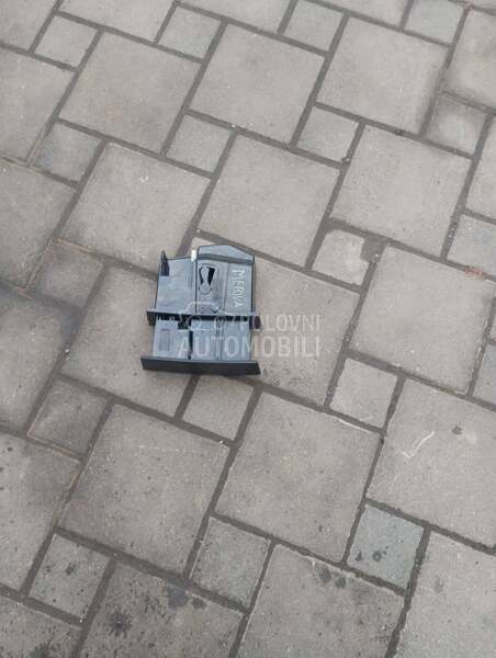 pepeljara za Opel Meriva
