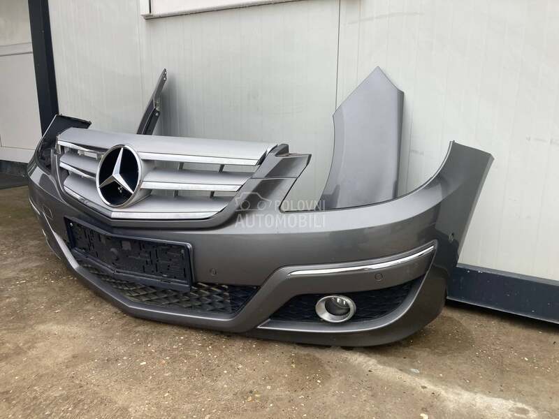 prednji branik za Mercedes Benz B 150, B 160, B 170 ... od 2007. do 2011. god.
