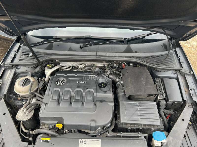 poklopac motora za Volkswagen Passat B8 od 2015. do 2019. god.