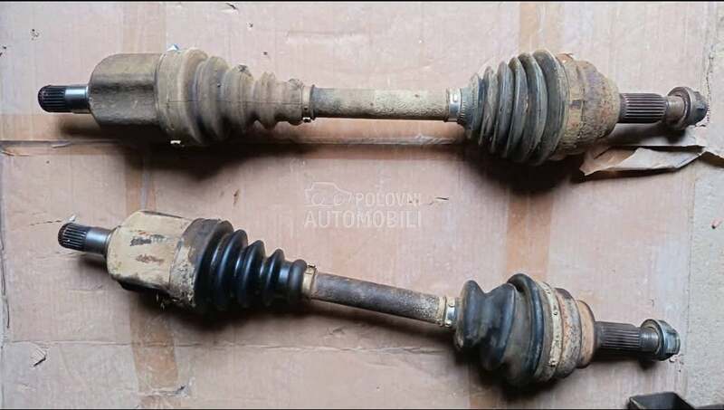 Polu osovine za Land Rover Freelander od 1998. do 2006. god.