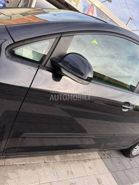 Retrovizor za Volkswagen Golf Plus od 2004. do 2012. god.