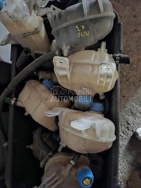 boca za antifriz za Alfa Romeo 159, MiTo