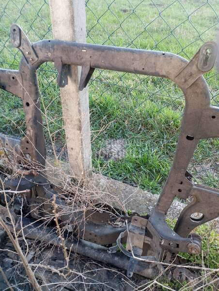 prednji most za Opel Astra H