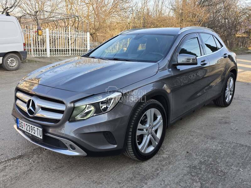 Mercedes-Benz Gla 220 2014 photo 4