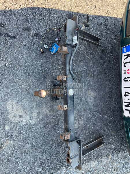 kuka vučna za Opel Astra J