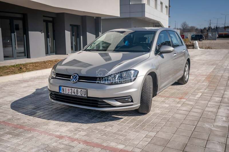 Volkswagen Golf 2018 photo 4