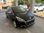 Peugeot 208 1.2i STIYLE LINE CH