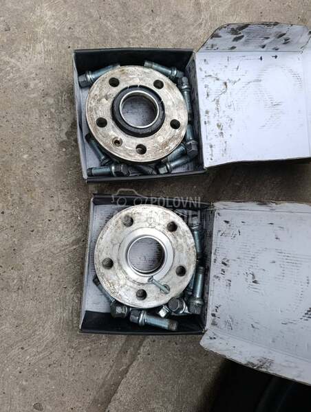 Distancijali za Audi A4 za Audi A4