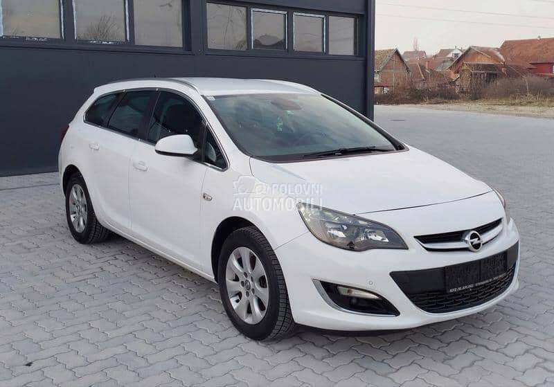 Opel Astra F 2012. god. -  kompletan auto u delovima