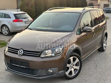 Volkswagen Cross Touran 1.4 TSI, 6.399 €, 2011. Monovolumen (MiniVan), Benzin | 1390 cm3, 185.000 km, 103kW (140 KS), Manuelni 6 brzina, 4/5 vrata, 5 sedišta, Ruma