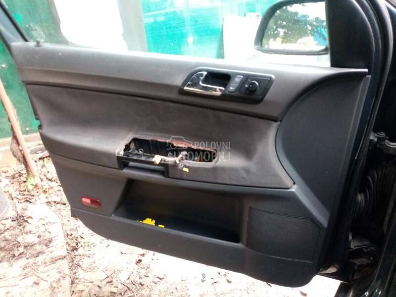 tapacir vrata za Volkswagen Polo od 2002. do 2004. god.