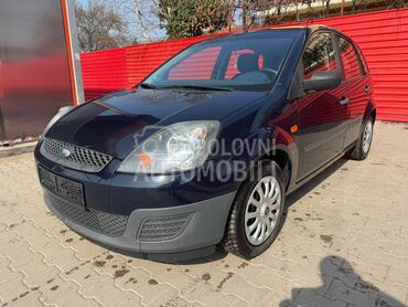 Ford Fiesta 1.3, 2.390 €, 2006. Hečbek, Benzin | 1299 cm3, 136.474 km, 44kW (60 KS), Manuelni 5 brzina, 4/5 vrata, 5 sedišta, Novi Sad