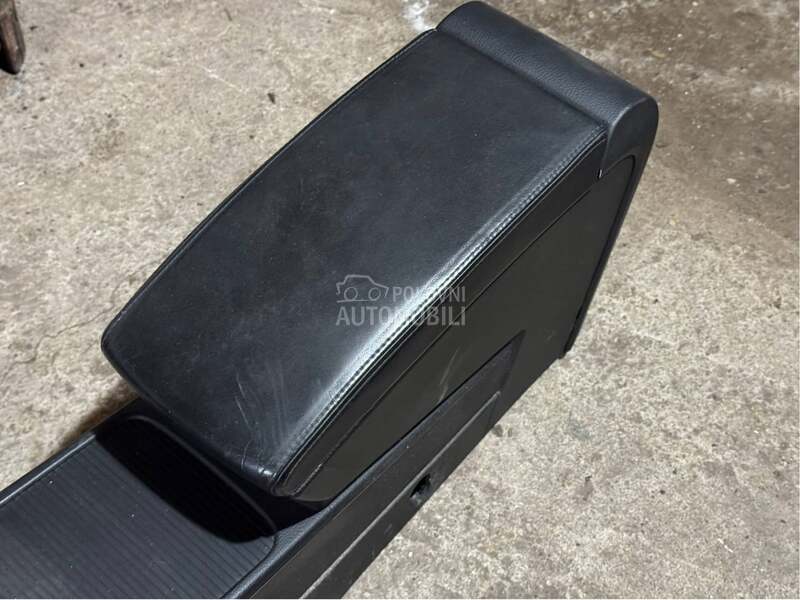 Kozni naslon za ruku za Volkswagen Passat B6