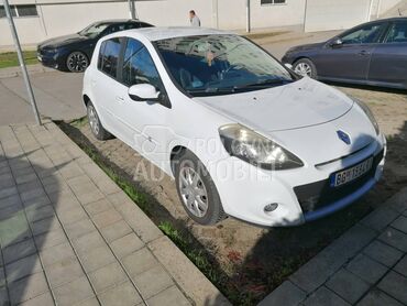 Renault Clio , 3.350 €, 2009. Hečbek, Benzin | 1149 cm3, 267.356 km, 74kW (101 KS), Manuelni 5 brzina, 4/5 vrata, 5 sedišta, Beograd