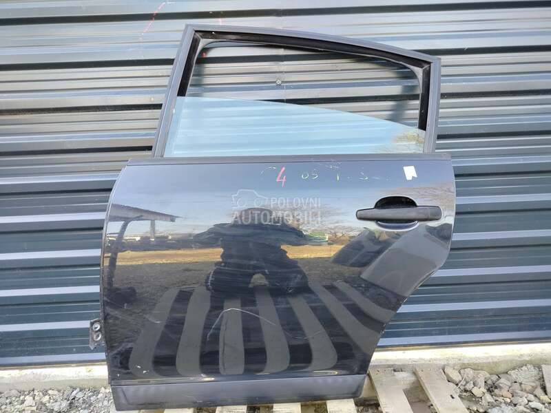 Zadnja leva vrata za Citroen C4 od 2004. do 2010. god.