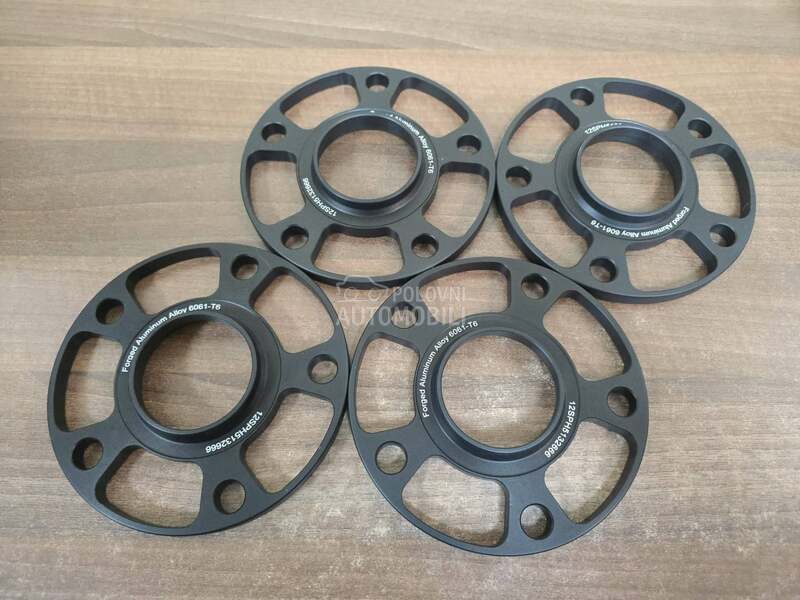 Distanceri m5 g90 za BMW M5