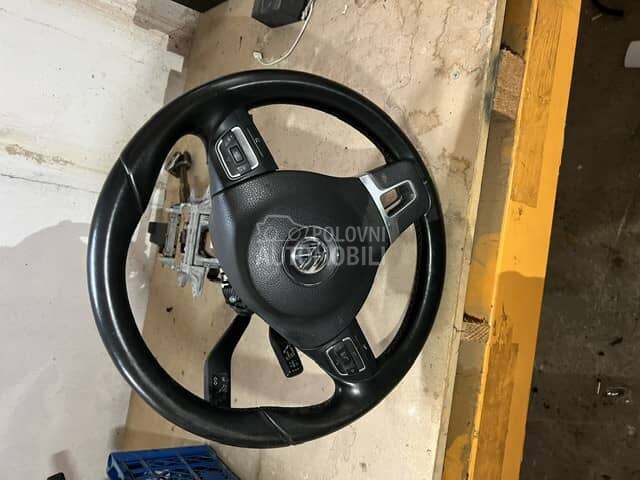 Volan spulna brava za Volkswagen Passat B7