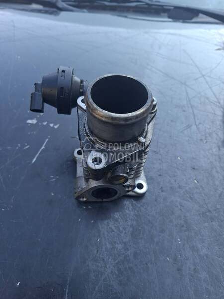 klapna gasa 2.4 jtd za Alfa Romeo 166