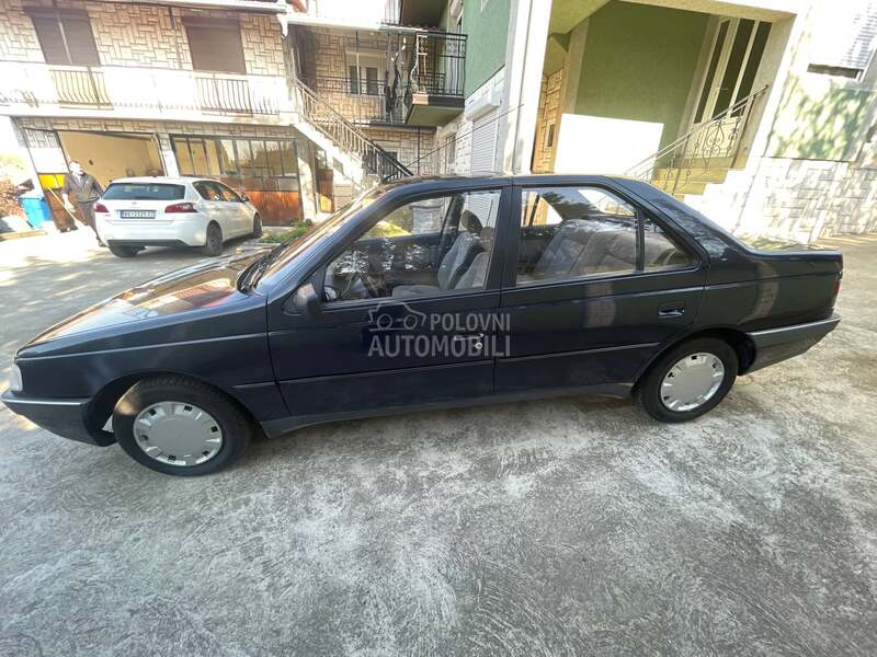 Peugeot 405 1991 photo 3