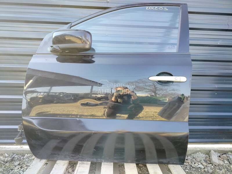 prednja leva vrata za Renault Koleos od 2008. do 2016. god.
