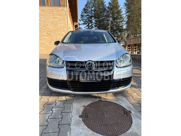 Volkswagen Golf 5 Golf R32 4Motion, 13.950 €, 2006. Limuzina, Benzin | 3189 cm3, 196.900 km, 184kW (250 KS), Manuelni 6 brzina, 4/5 vrata, 5 sedišta, Loznica