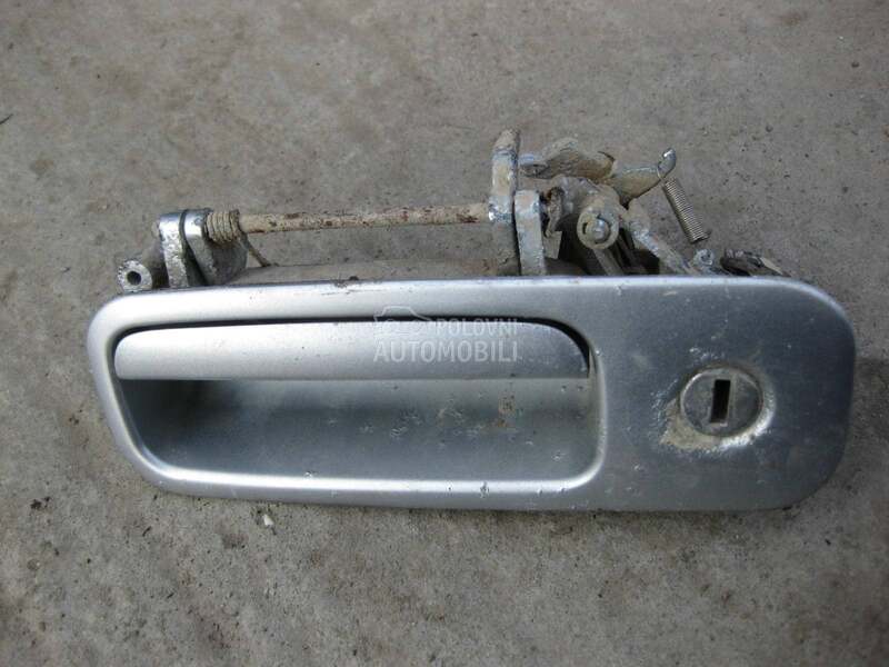 Spoljna brava gepeka hedzbek za Volkswagen Golf 4 od 1997. do 2004. god.