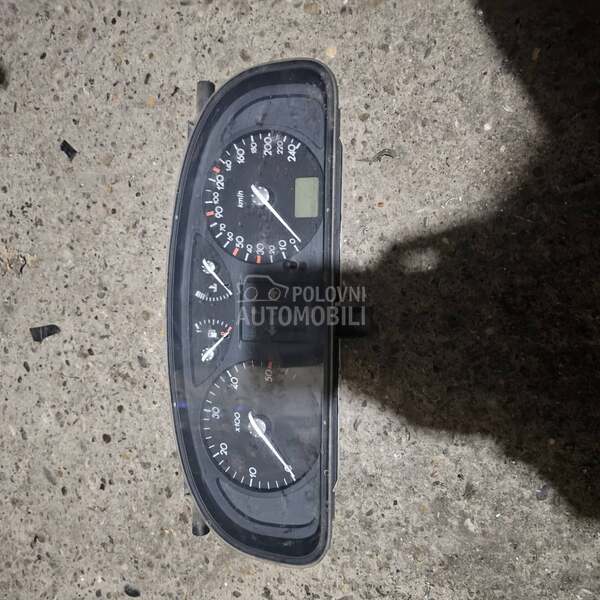 Kilometar sat za Renault Laguna od 2001. do 2007. god.