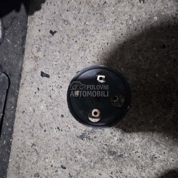 Servo pumpa za Renault Laguna od 2001. do 2007. god.