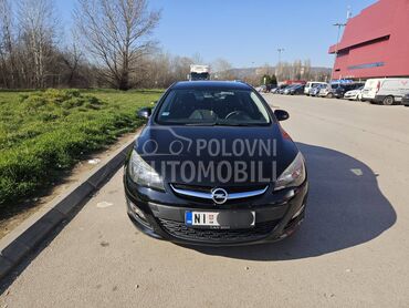 Opel Astra J 1.6, 10.500 €, 2018. Limuzina, Benzin | 1598 cm3, 54.500 km, 85kW (116 KS), Manuelni 5 brzina, 4/5 vrata, 5 sedišta, Niš