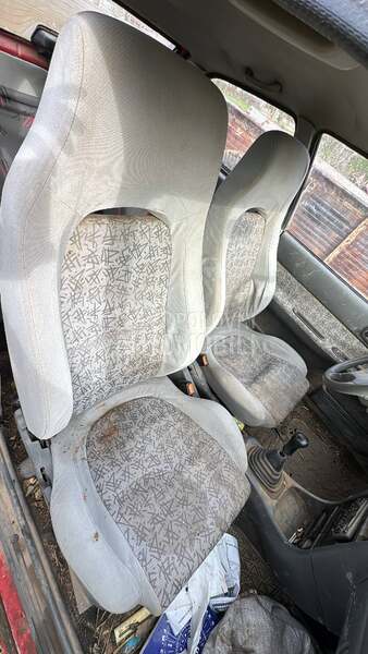Sedišta za Suzuki Swift od 1997. do 2003. god.