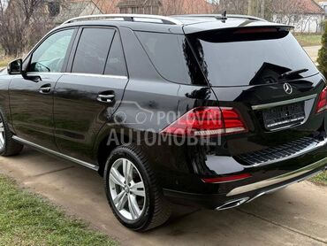 Mercedes Benz GLE 250 4 MATIK (može zamena), 25.900 €, 2015. Džip/SUV, Dizel | 2143 cm3, 248.000 km, 150kW (204 KS), Automatski / poluautomatski, 4/5 vrata, 5 sedišta, Vrbas