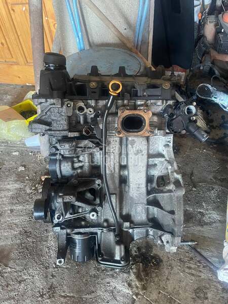 Motor 1.0 benzin za Peugeot 208 od 2014. do 2018. god.
